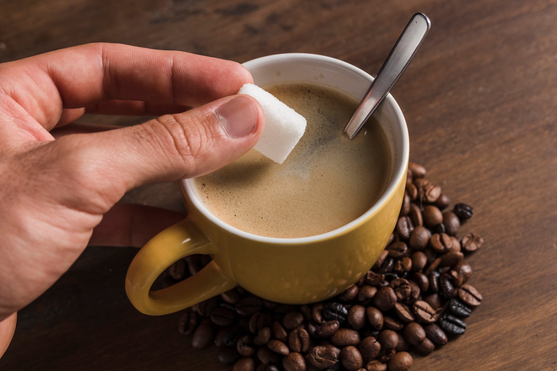 Do you prefer sweet coffee? Here’s how to avoid sugar in coffee